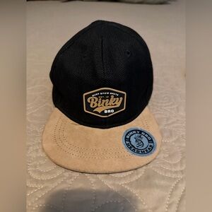 Black and Tan Binky Bro Hat